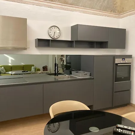 Casa Sulla Piazzetta * サルッツォ