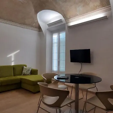 Casa Sulla Piazzetta アパート *