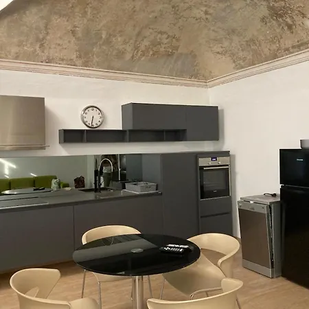 Casa Sulla Piazzetta Apartment